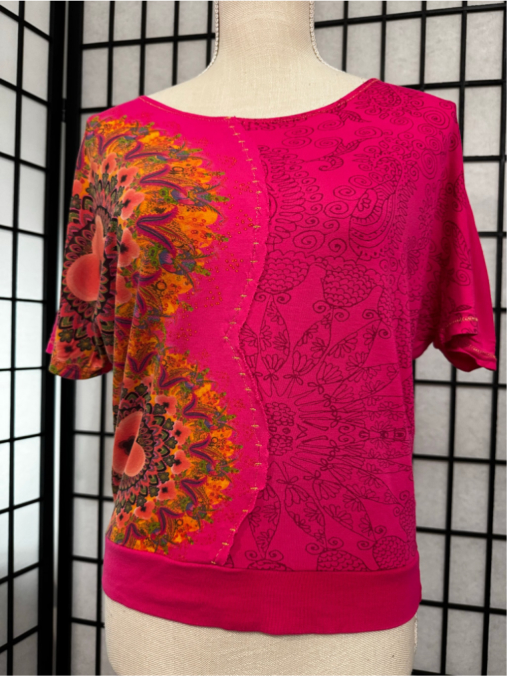 Women's Desigual Short Sleeve Tee Pink Orange Size 12